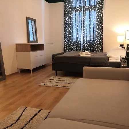 Brand New Apartamento Praga