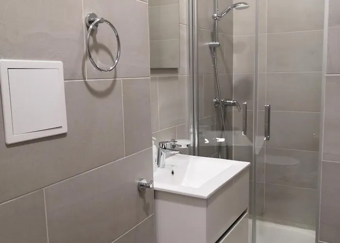 Brand New Apartment *